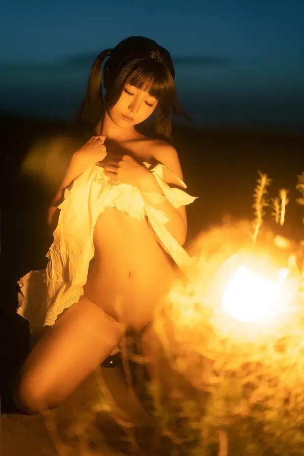 国模套图 蠢沫沫《海岸昏灯》