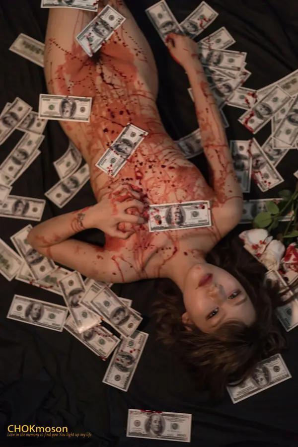 国模套图 脱在新生后